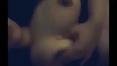 Horny NRI Paki Hot Sexy Girl