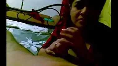 Desi girl blowjob to lover with smiling face