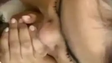 Oasi Das blowjob to her LOVER in washroom