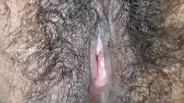 Indian Desi Cute Girl Masturbating, Fingering, Gets Orgasm With Her Tight Hairy Pussy Before Boy Fri